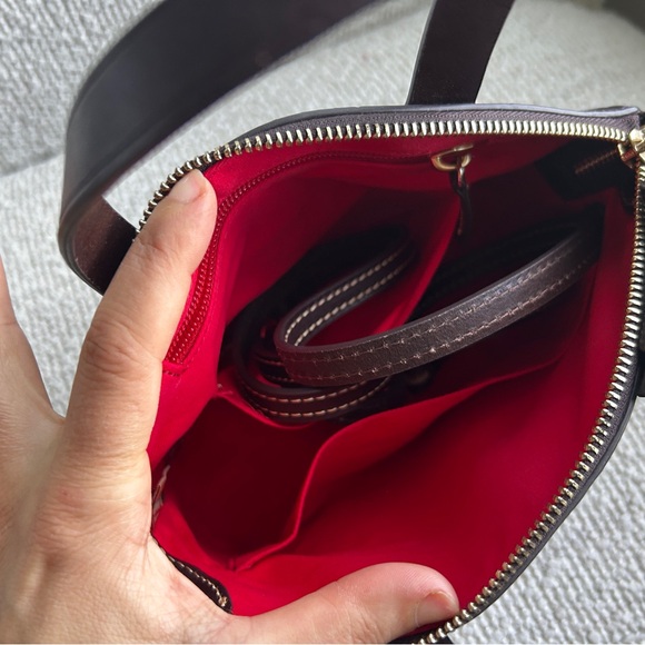 Purple Dooney Croc crossbody purse - Picture 6 of 7